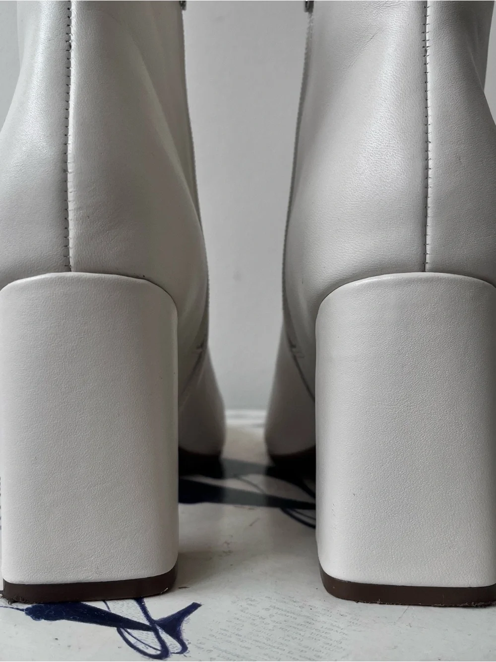Marc Fisher NEBULA Bone White Leather Square-Toe Women’s Ankle Heeled Boots 8
